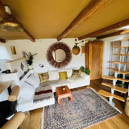 Bali-style Tinyhaus Am Wald Bruckberg