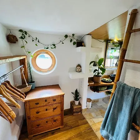 Bali-style Tinyhaus Am Wald Holiday home Bruckberg